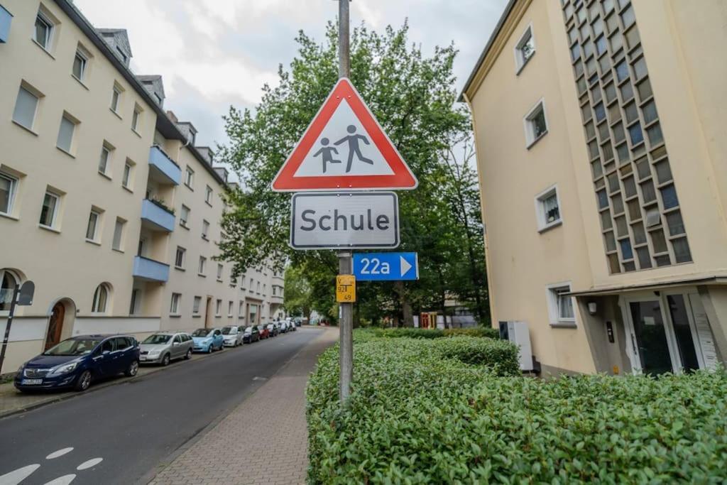 Wohnung Naehe Stadtzentrum Mit Wohnzimmer Und Kueche Кобленц Экстерьер фото