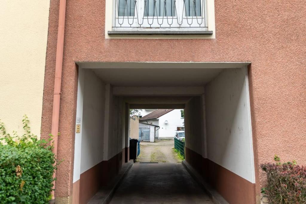 Wohnung Naehe Stadtzentrum Mit Wohnzimmer Und Kueche Кобленц Экстерьер фото